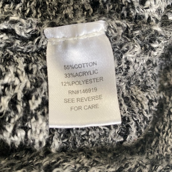 CLOUD CHASER SWEATER BLACK & GRAY HOODIE WOMENS SIZE LARGE - Picture 11 of 11